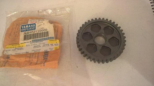 Yamaha gearbox 1st wheel - yamaha,